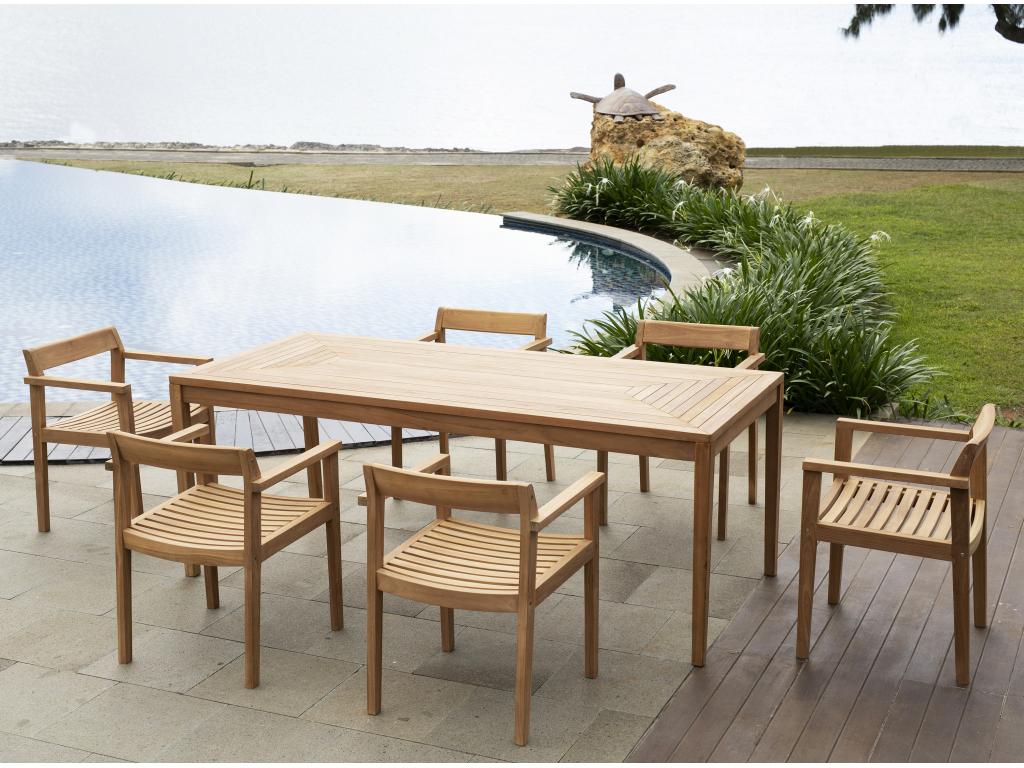 Sedia con accenti naturali