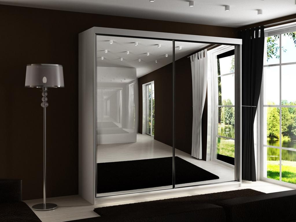 Armadio bianco, 200 x 200 x 62 cm